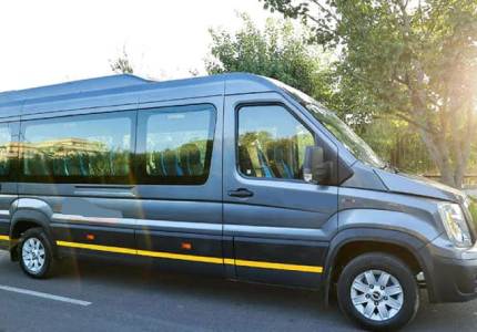 Urbania 17 Seater